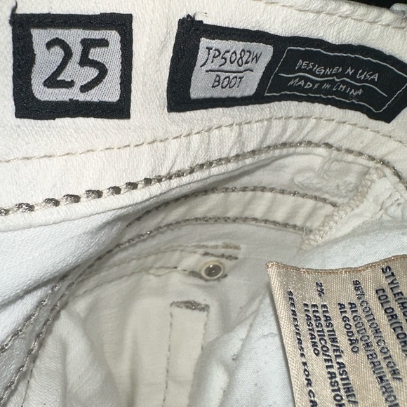 Miss Me Women’s White Sequined Winged Pockets Mid Rise Boot Cut Jeans Size 25 - Picture 10 of 10